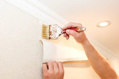 Pose de papier peint à Samois-sur-Seine — revêtements muraux et toiles de verre